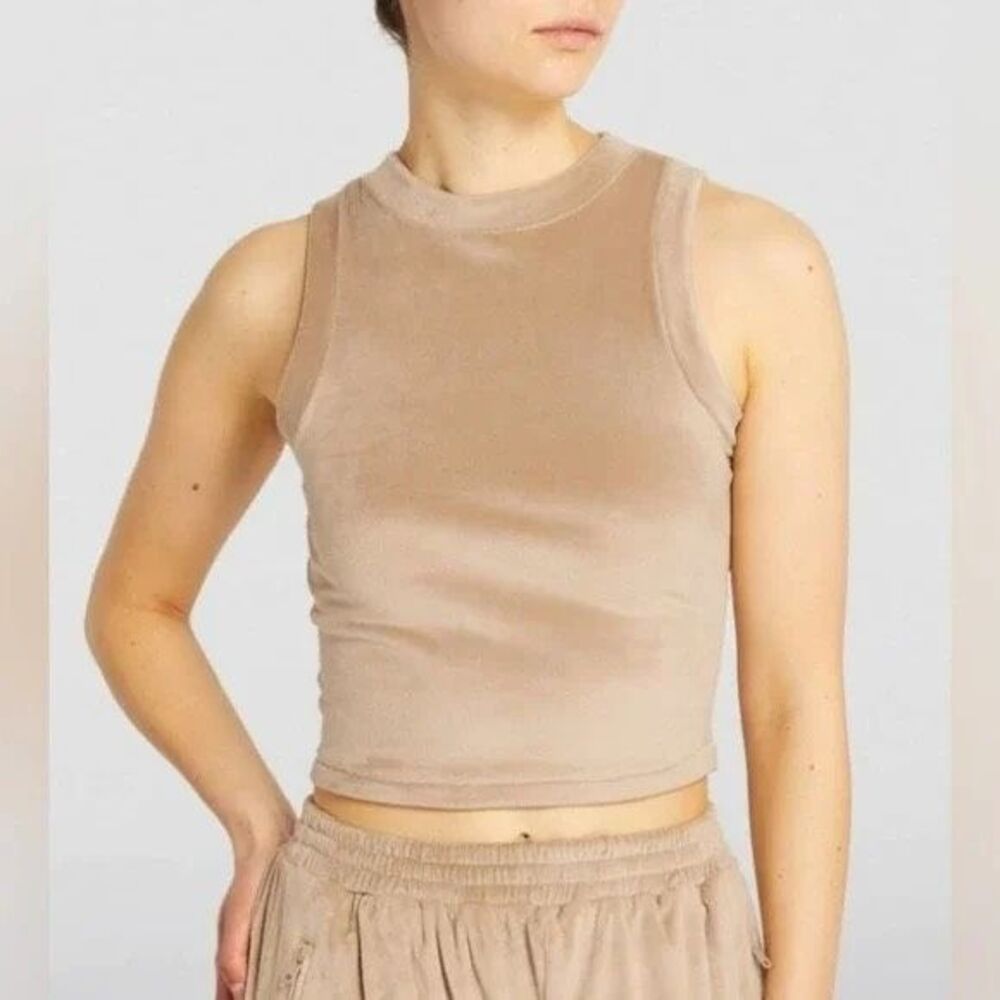 SKIMS Women’s Honey Velour Tank Top Size Medium NWT